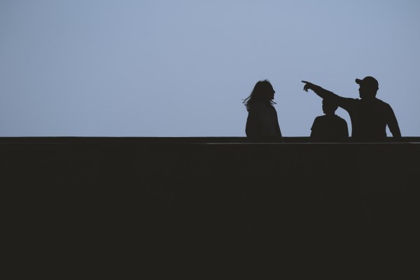 Как и почему ваше окружение блокирует ваш успех, и как правильно это изменить